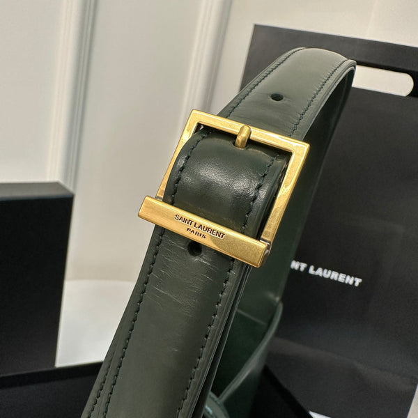 Le 5 a 7 24 Dark Green Lambskin Ghw