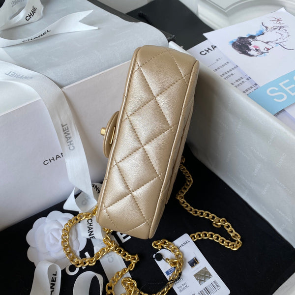 Flap Bag 19cm Gold Lambskin Gold Hardware