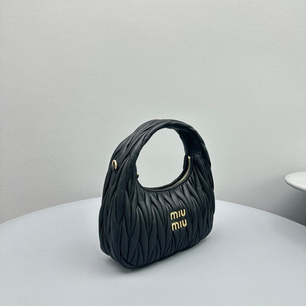 MINI HOBO 20 BAG IN BLACK LAMBSKIN