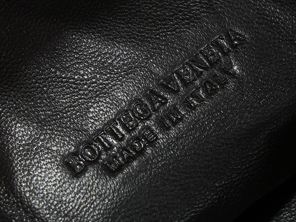 bv teen jodie 36cm black lambskin