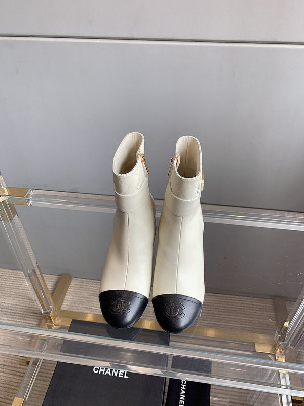 CC Square Toe Ankle Boots 70mm White Black Cowhide 464566