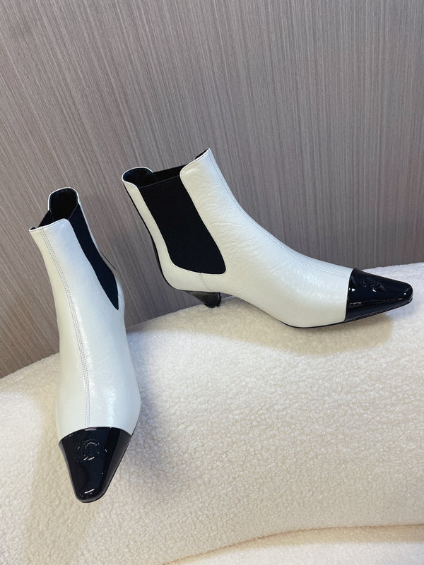 CC 26s Chelsea Boots 5cm White Black Leather Patent 108819