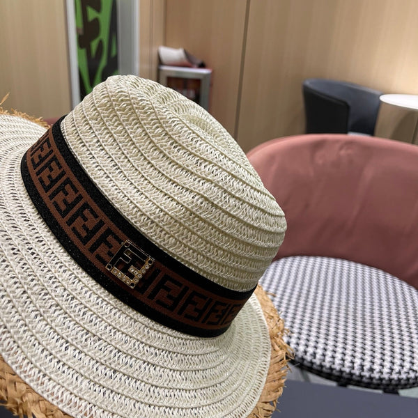 Wide-Brimmed Straw Hat 491777
