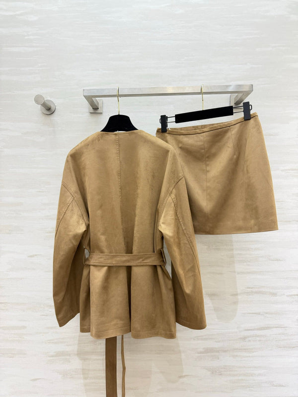 CE 2026 Set Suede 431286