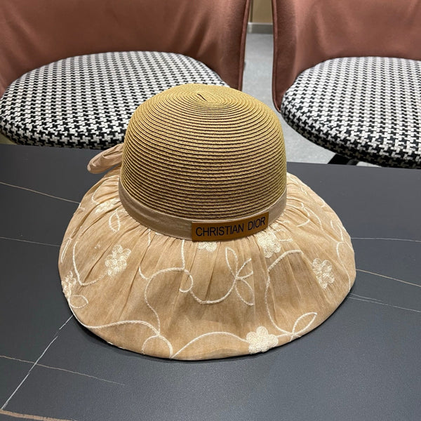 CD Straw Bow Bucket Hat 497554