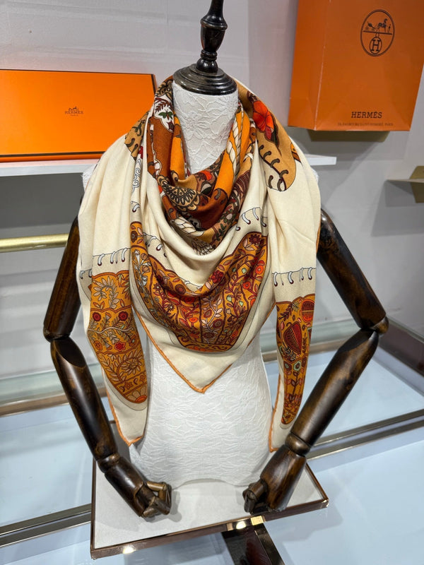 HM 2026 Selle de Collection Shawl Scarf 140cm Cashmere Silk 216920