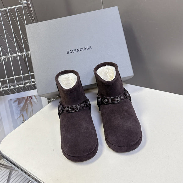 BLC Snow Boots Glossy Finish Shearling Lining 151391