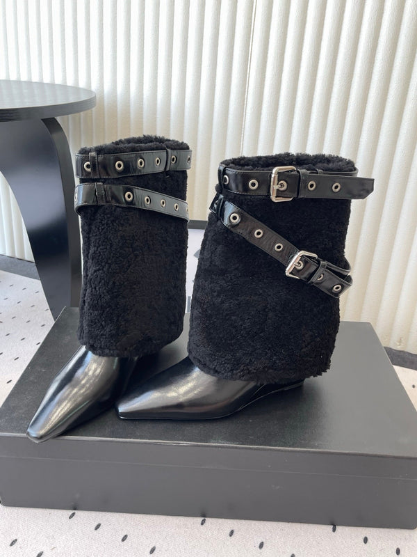 CC FW26 Pointed-Toe Wedge Mid-Calf Boots Leather 190032