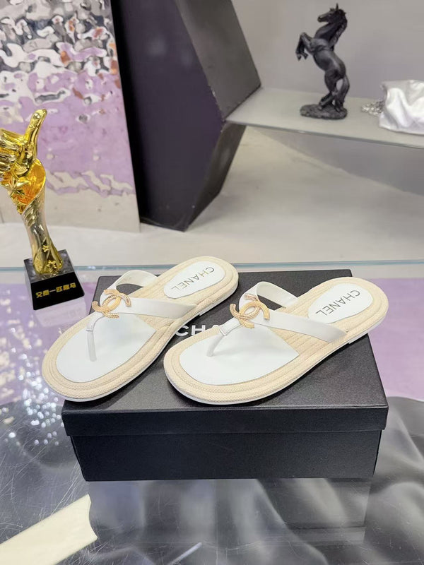 CC 2026 Thong Sandals White Sheepskin