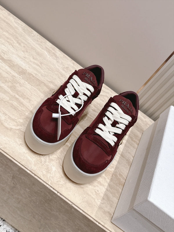 Prad 26s Downtown Sneakers Burgundy Re-Nylon Suede
