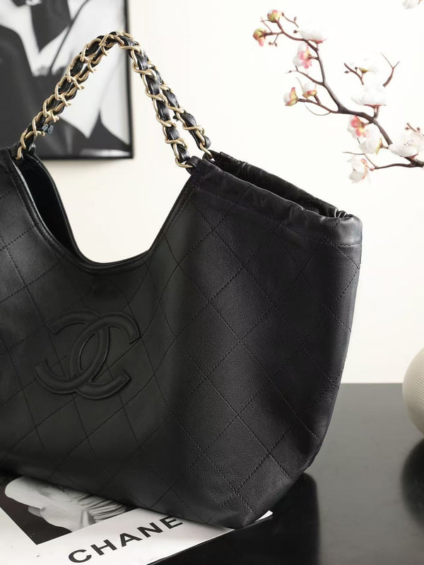 CC Quilted Large Tote Bag 38cm Black Cowhide Leather