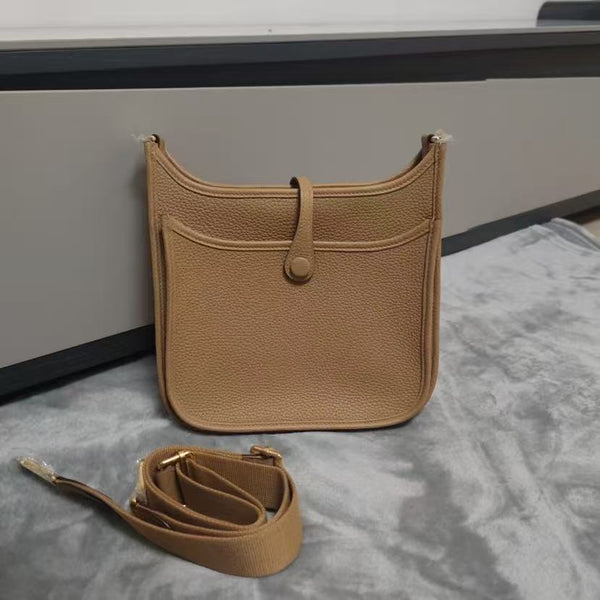 HM Evelyne III 23cm Brown Togo Gold Hardware