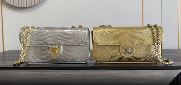 CC 26B Small Flap Bag 21.5cm Metallic Lizard-Embossed Cowhide