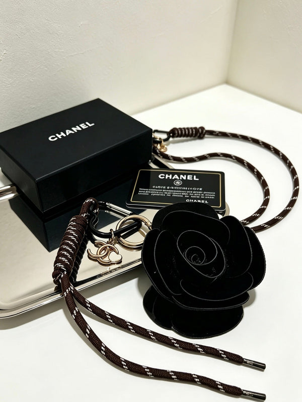 CC Large Flower Charm