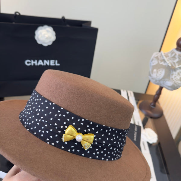 CC Polka-Dot Ribbon Cashmere Flat-Top Hat 491493