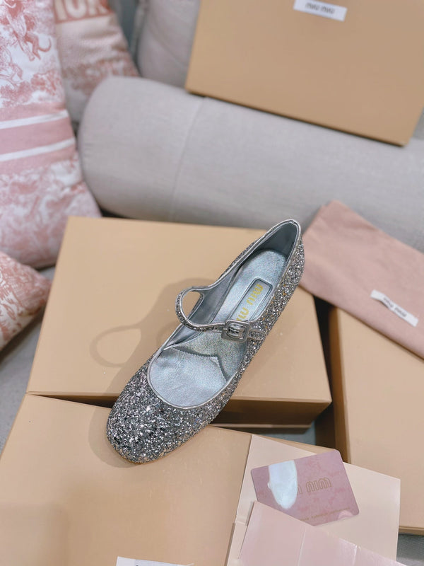 Miu 2026 Round-Toe Pumps 65mm Patent Leather Glitter 15550