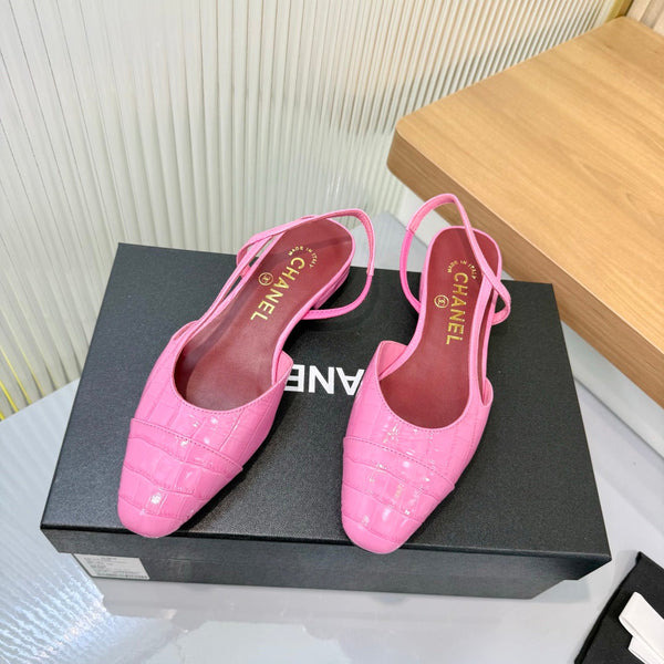 CC 26FW Slingback Flats Crocodile-Embossed Patent Leather 182066