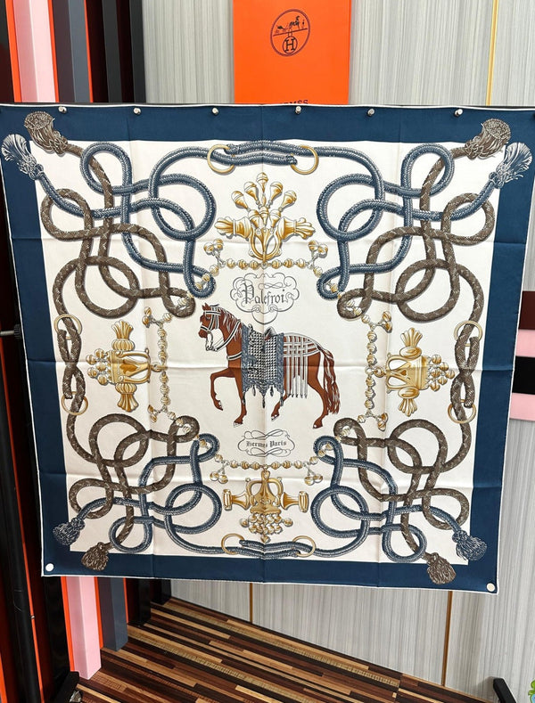 HM 26s Scarf 90x90cm Silk 550761