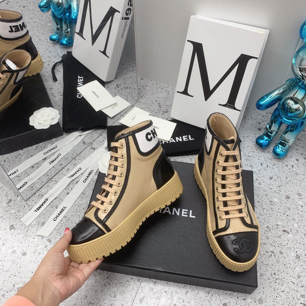 CC 2026 Shiny Lace Up Ankle Sneakers Leather 162211