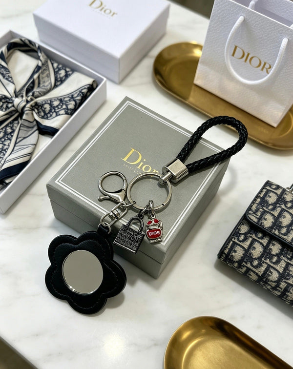 CD Flower And Bag Charm