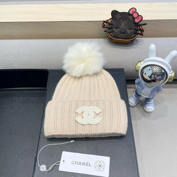 CC Knitted Hat With Pom-pom 437120