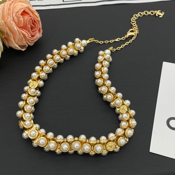 CC Vintage Pearl Choker Gold Neclace
