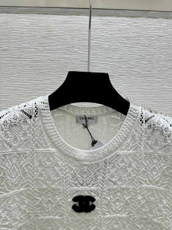 Chanel 2026 Hollow-Out Round Neck Knitted Vest Wool Polyester 170692