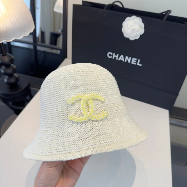 CC Knitted Bucket Hat 380655