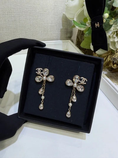 Chanel 2026 Gold Full Diamond Double C Lucky Clover Crystal Earrings