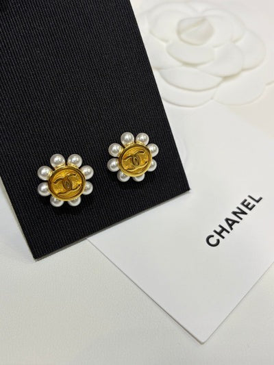Chanel 2026 Double C Gold Bean Pearl Sunflower Earrings