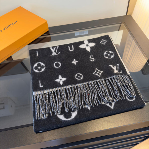 LV 25 Scarf 220CM Black Wool 293520