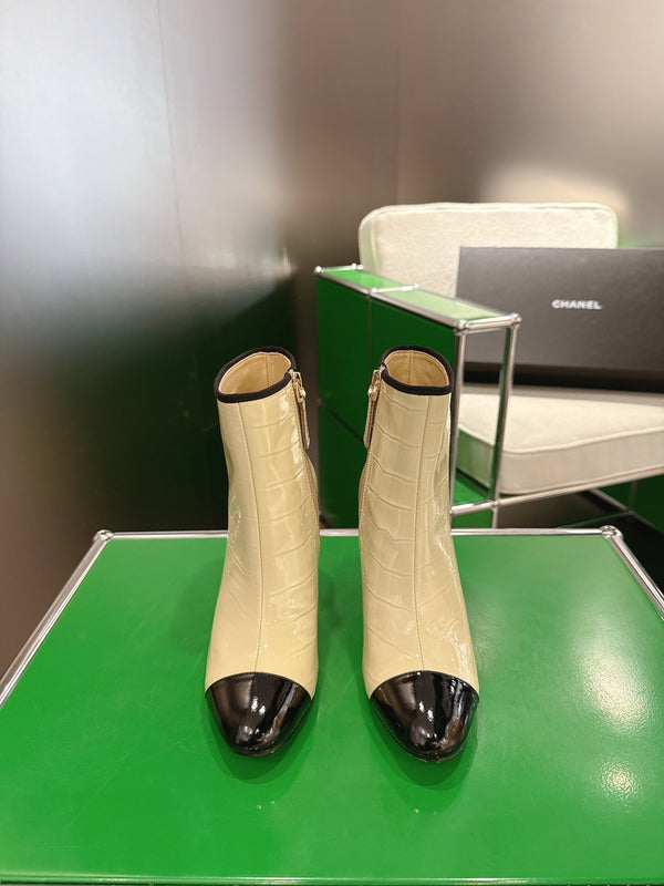 Chanel 2025ππ High Heeled Ankle Boots Light Beige & Black Glossy Leather 507545