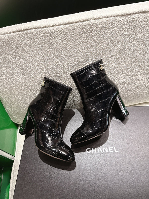 Chanel 2025ππ High Heeled Ankle Boots Black Glossy Leather 507547