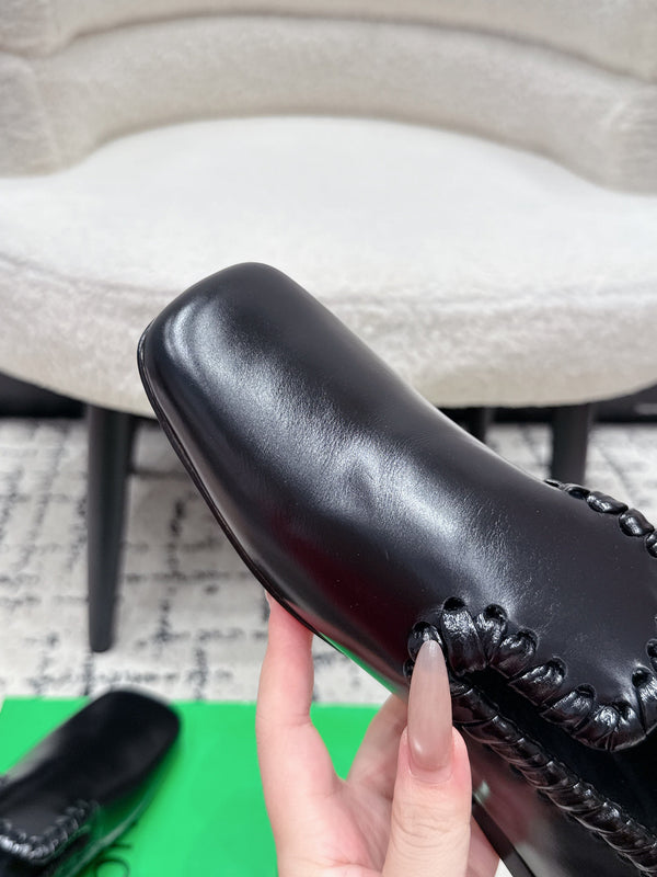 BV Sabato Loafers Flat Black Glossy Leather 769999