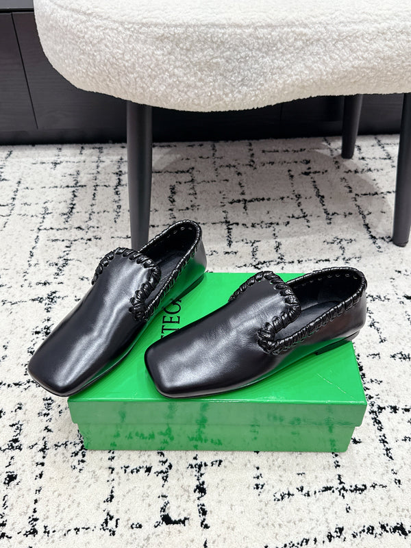 BV Sabato Loafers Flat Black Glossy Leather 769999