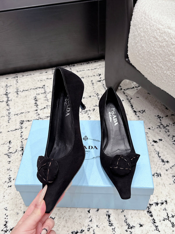 Prad Floral Detail Pumps 5.5cm Black Suede 120981