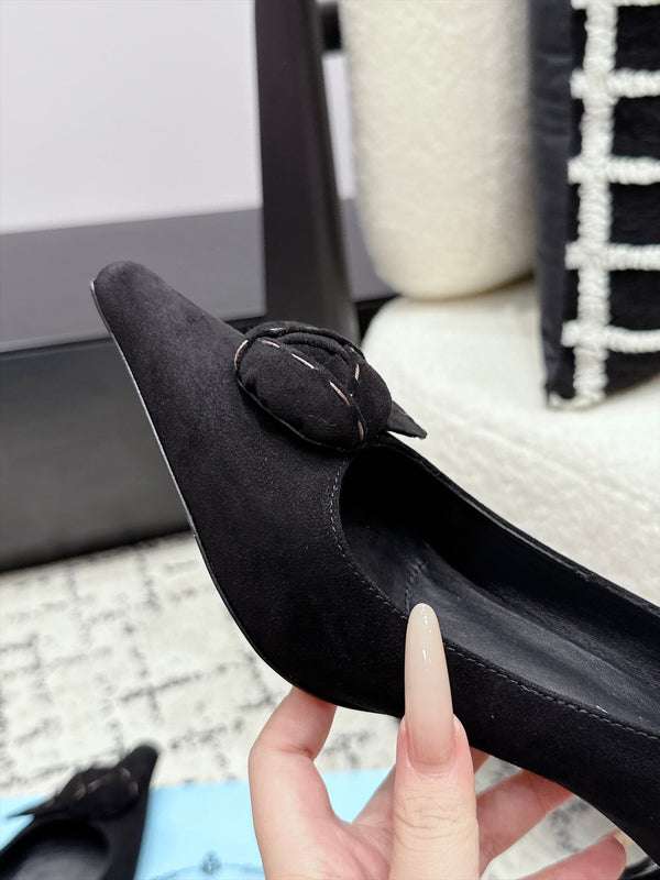 Prad Floral Detail Pumps 5.5cm Black Suede 120981