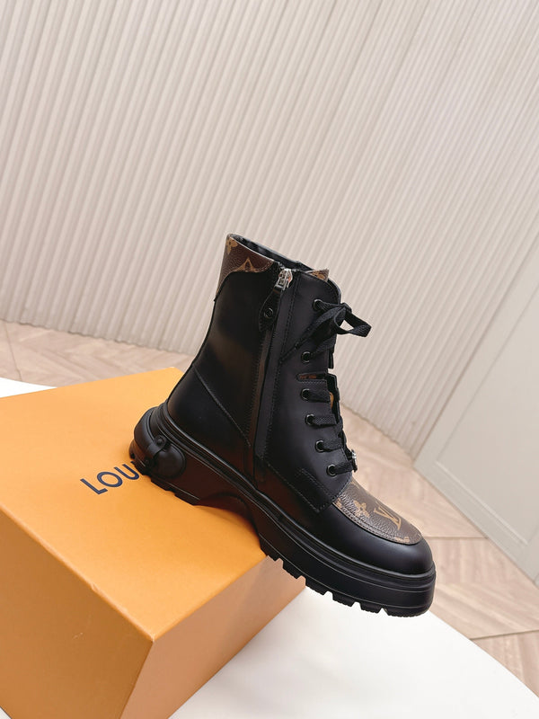 LV 2026 Laureate Platform Desert Boot Black Brown Calfskin 595453