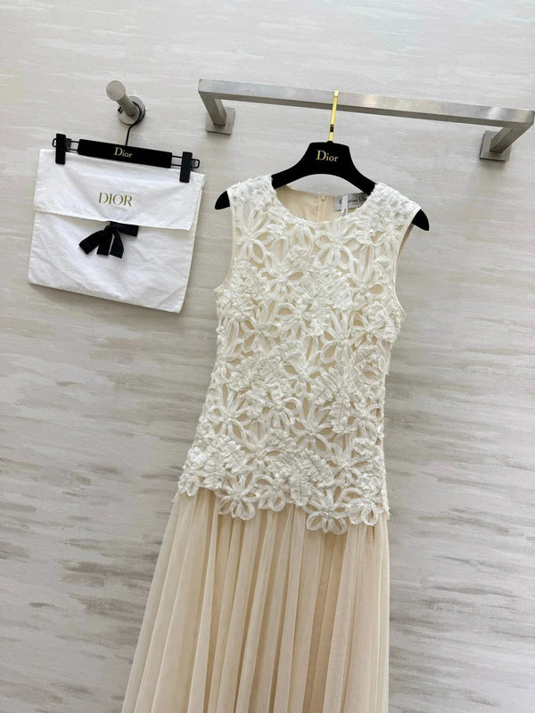 CD 2026 Heavy-duty 3D Floral Sleeveless Maxi Dress Cream Lace Cotton 412117