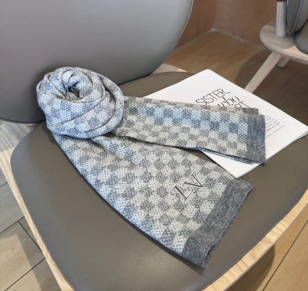LV Couple's Style Scarf 180cm Gray Knitted Cashmere 973385