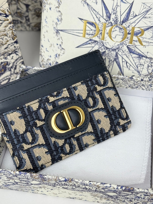 CD 30 Montaigne Freesia Card Holder 10cm Blue Jacquard