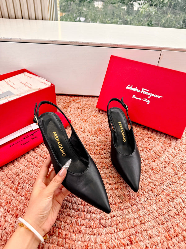 Ferragamo Salvatore Slingback Black Sheepskin 760455