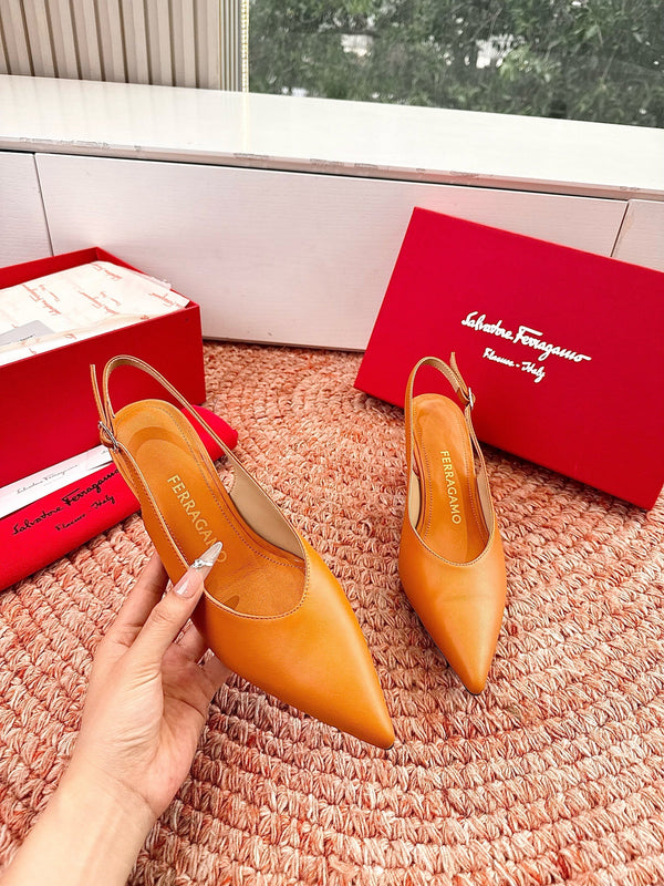 Ferragamo Salvatore Slingback Light Brown Sheepskin 760458