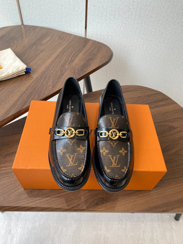 LV Chess Flat Loafer Brown Monogram Canvas & Black Patent Leather 477726