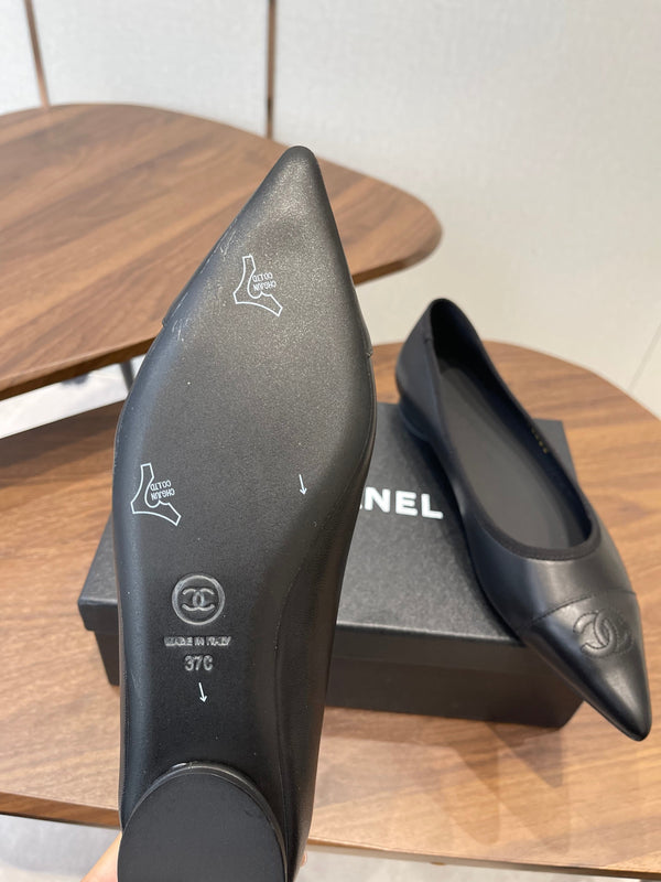 CC 26s Ballet Flats Black Lambskin 624238