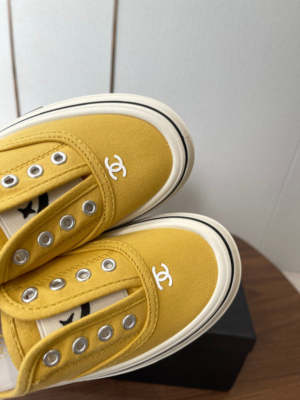 CC 26s Slip-On Platform Yellow Canvas 727467