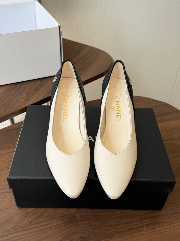 CC 26s Classic Pumps 8.5cm Leather 150127