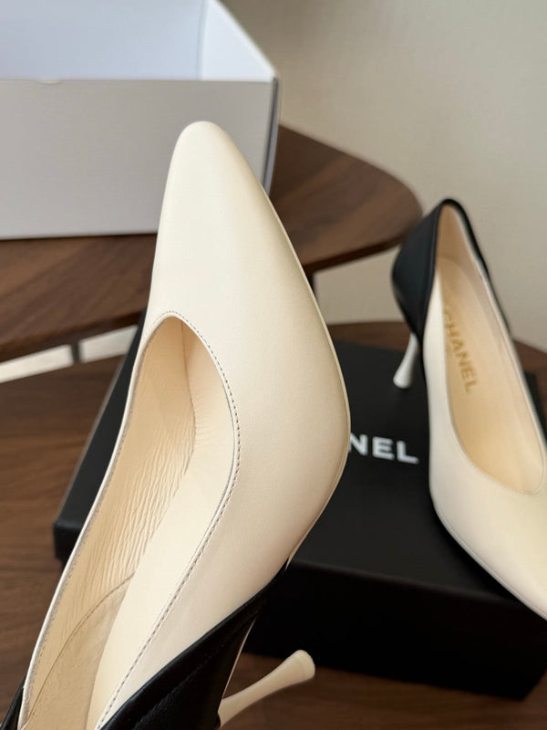 CC 26s Classic Pumps 8.5cm Leather 150127