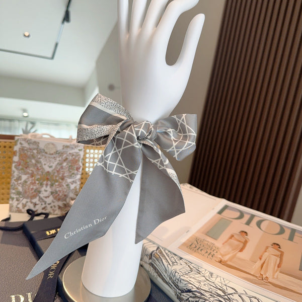CC Twilly Mini Scarf 120cm Gray Mulberry Silk 945732