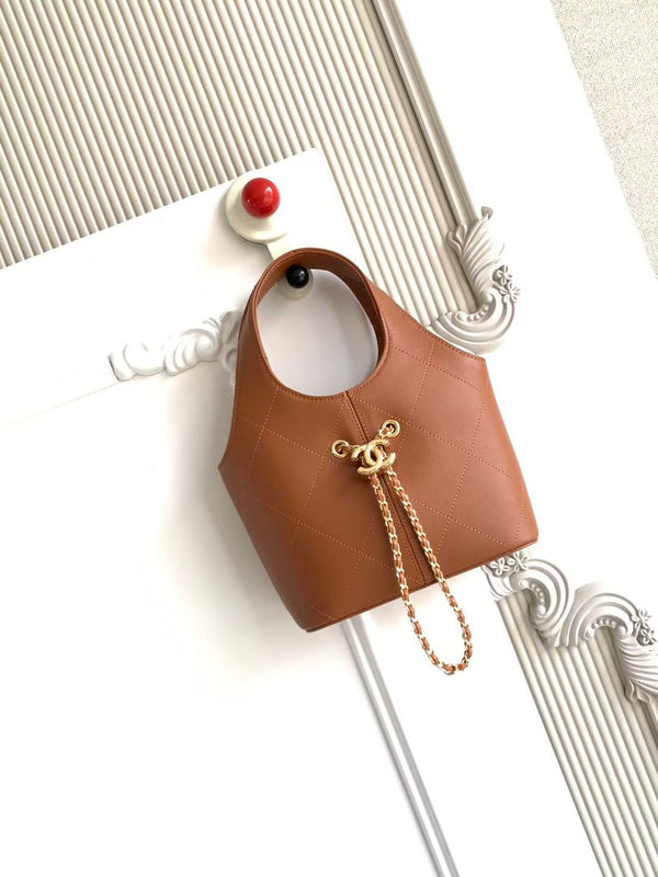 CC 2026 Basket Hobo Bag 27.5cm Brown Calfskin
